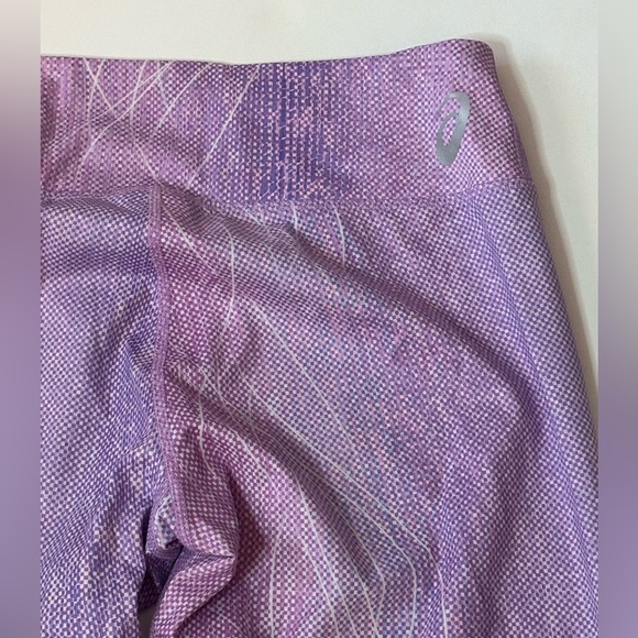 ASICS CROP LEGGINGS SIZE MEDIUM - Picture 4 of 6